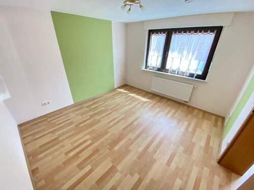 Schlafzimmer - 2 Zimmer Etagenwohnung in Dernbach