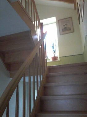 Treppenhaus - 1 Zimmer Mehrfamilienhaus, Wohnhaus in Aken