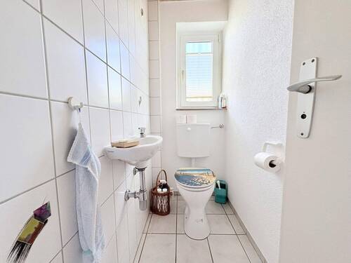 separates WC - 