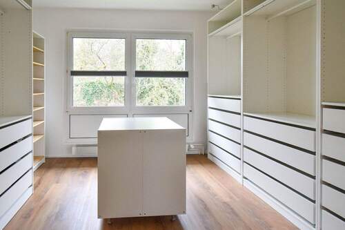 Ankleide oder Schlafzimmer - 