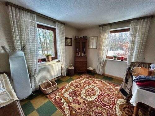 helles Zimmer im Erdgeschoss - 