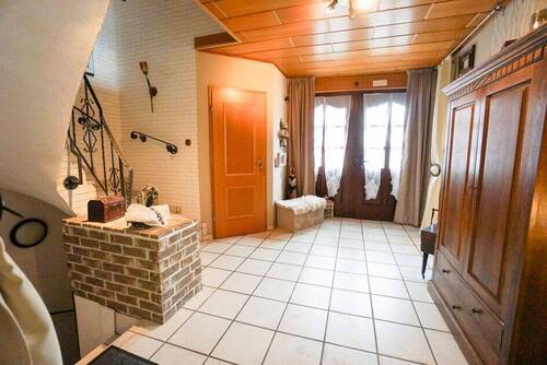 Eingangsbereich - 4 Zimmer Einfamilienhaus in Alpen