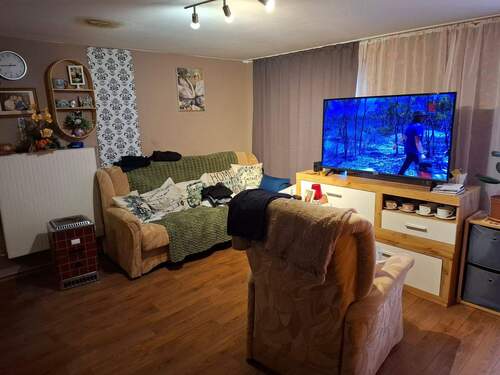 20250918_144747.jpg - Mehrfamilienhaus, Wohnhaus mit 190,00 m² in Geisenhausen zum Kaufen