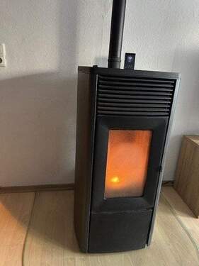 gemütlicher Ofen im Wohnbereich - 