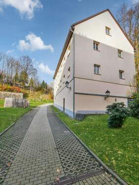 Außenansicht Seite - Etagenwohnung in Sebnitz