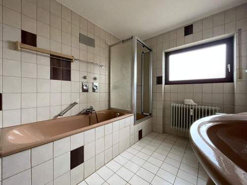 Bad - Etagenwohnung mit 86,30 m&sup2; in Rastatt zum Kaufen