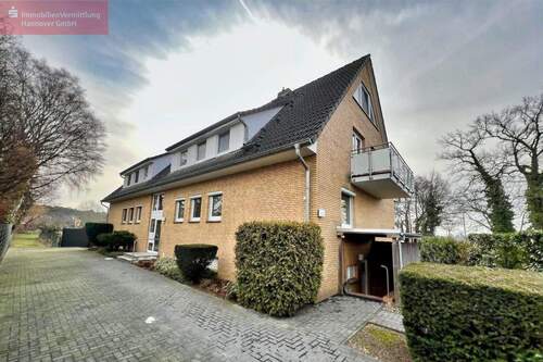 Hauseingang - Top saniert mit Garten - 299.000,00&nbsp;EUR Kaufpreis, ca.&nbsp; 86,10&nbsp;m&sup2;&nbsp;Wohnfl&auml;che