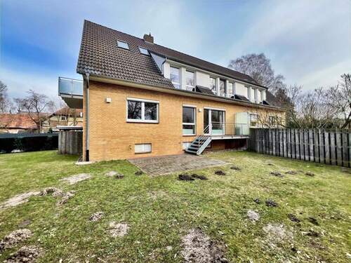 Garten - 3 Zimmer Etagenwohnung in Isernhagen