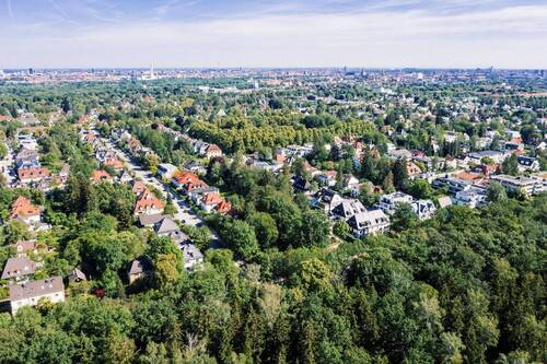 Luftbild - Etagenwohnung mit 143,00 m&sup2; in München zum Kaufen