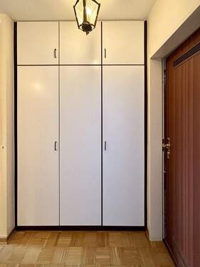 Einbauschrank im Flur - 
