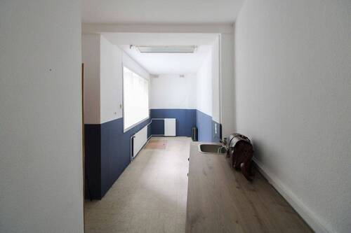 hinterer Bereich Gewerbeeinheit EG - Mehrfamilienhaus, Wohnhaus mit 163,10 m² in Flensburg zum Kaufen