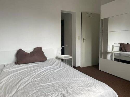 Schlaf WHG OG rechts - 