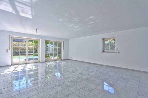 Der Salon - Einfamilienhaus mit 186,00 m² in Baldham zum Kaufen