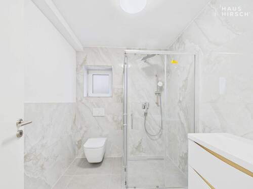 Badezimmer/WC UG - 