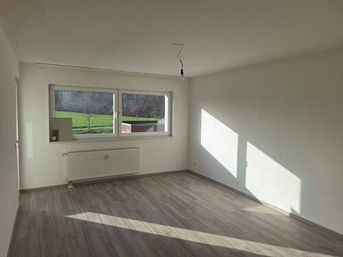 Wohnzimmer - Kamen - gepflegte 3-Zimmer-Wohnung mit Balkon WE08