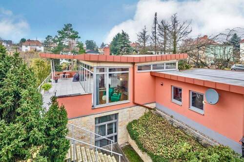 Hausansicht - Einfamilienhaus mit 220,00 m&sup2; in Meißen zum Kaufen