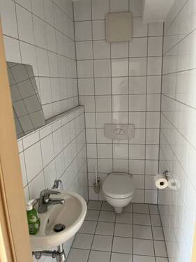 WC - 