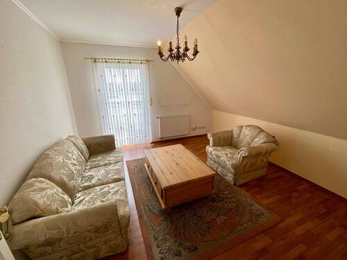 Kinderzimmer mit Zugang zum Balkon - 