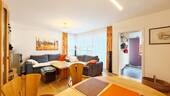 Wohn- und Essbereich - 4 Zimmer Etagenwohnung in Neumarkt