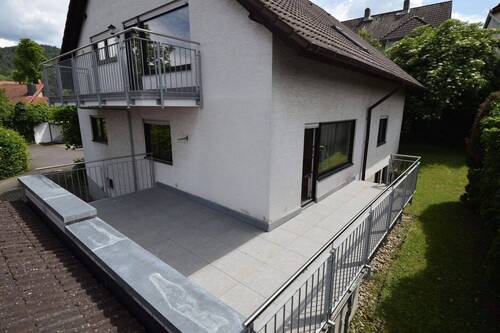EG Terrasse - Großes Zweifamilienhaus in Seeheim