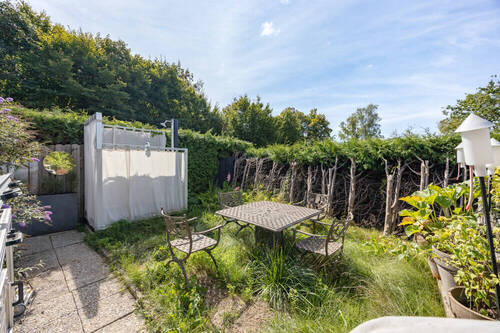 Blick in den Garten - Bungalow mit 153,00 m² in Wörthsee zum Kaufen