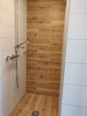 Erdgeschosswohnung - 