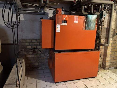 Ölheizung_Hauptwohnhaus - 