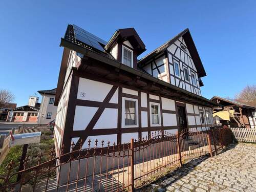 IMG_9886 (1).JPG - Mehrfamilienhaus, Wohnhaus zum Kaufen in Weitramsdorf