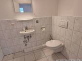 13 Separates WC - 