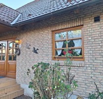 Drei in Einem - Zwei schöne Einfamilienhäuser nebst Einliegerwohnung in KappelnKopperby