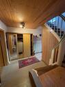 14 Diele mit Treppenhaus - 