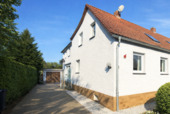 Titelbild - Großzügiges Einfamilienhaus mit Garage in ruhiger Siedlungslage von Grimma