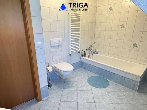 Badezimmer OG Bild 2 - 