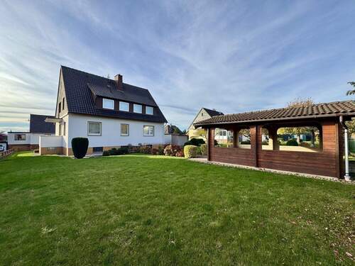 Gartenseite - 6 Zimmer Mehrfamilienhaus, Wohnhaus zum Kaufen in Gronau