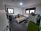 Schlafzimmer 2 - Etagenwohnung mit 96,00 m&sup2; in Stuhr zur Miete