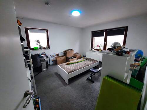 Schlafzimmer 2 - Etagenwohnung mit 96,00 m&sup2; in Stuhr zur Miete