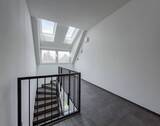 Treppenhaus - Etagenwohnung mit 76,80 m&sup2; in Berlin zum Kaufen