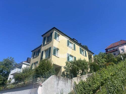 Seitenansicht - 8 Zimmer Einfamilienhaus in Stuttgart