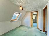 Zimmer 2 im Dachgeschoss - 