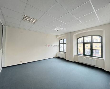 Eingangsbereich - Büro mit 86,90 m&sup2; in Hainichen zur Miete