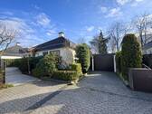 Zuwegung zum Haus - 