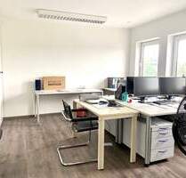 Büro mit 9 Zimmern in Mögeldorf nahe Business Tower - Nürnberg