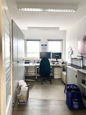 Büro3.jpg - 