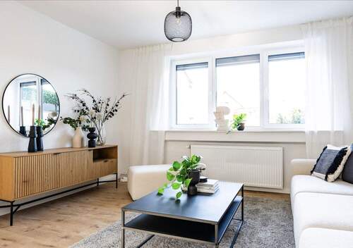 Wohnzimmer - SOFORT EINZIEHEN! Reihenhaus mit Energieklasse C