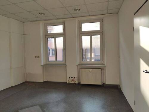 Büro 3 - 