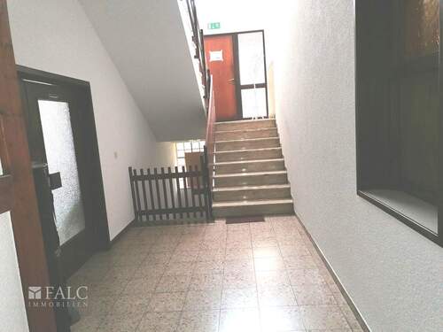  Zugang zu OG , KG - Hotel, Pension, Gasthof in Geiselbach