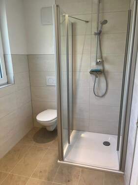 Bad - Mehrfamilienhaus, Wohnhaus in Inzlingen