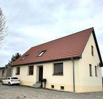 Familienidyllisch hoch auf dem Schloßberg Lebus wohnen - TRAUMWOHNUNG in TRAUMLAGE mit TRAUMBLICK ...