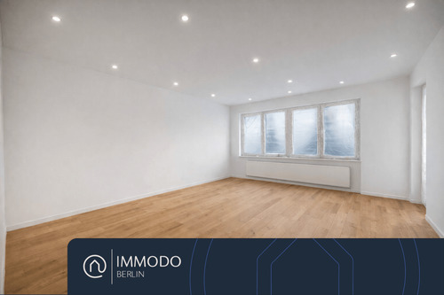 Wohnzimmer - ?? Wohnglück mit Gestaltungspotenziel - helle 3 Zimmer Wohnung mit sonnigen Balkon und Stellplatz