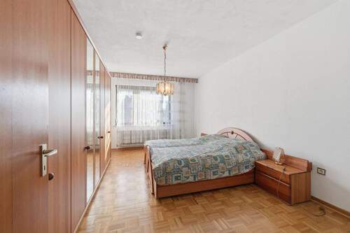 Zimmer - Einfamilienhaus mit 208,00 m&sup2; in Berlin zum Kaufen